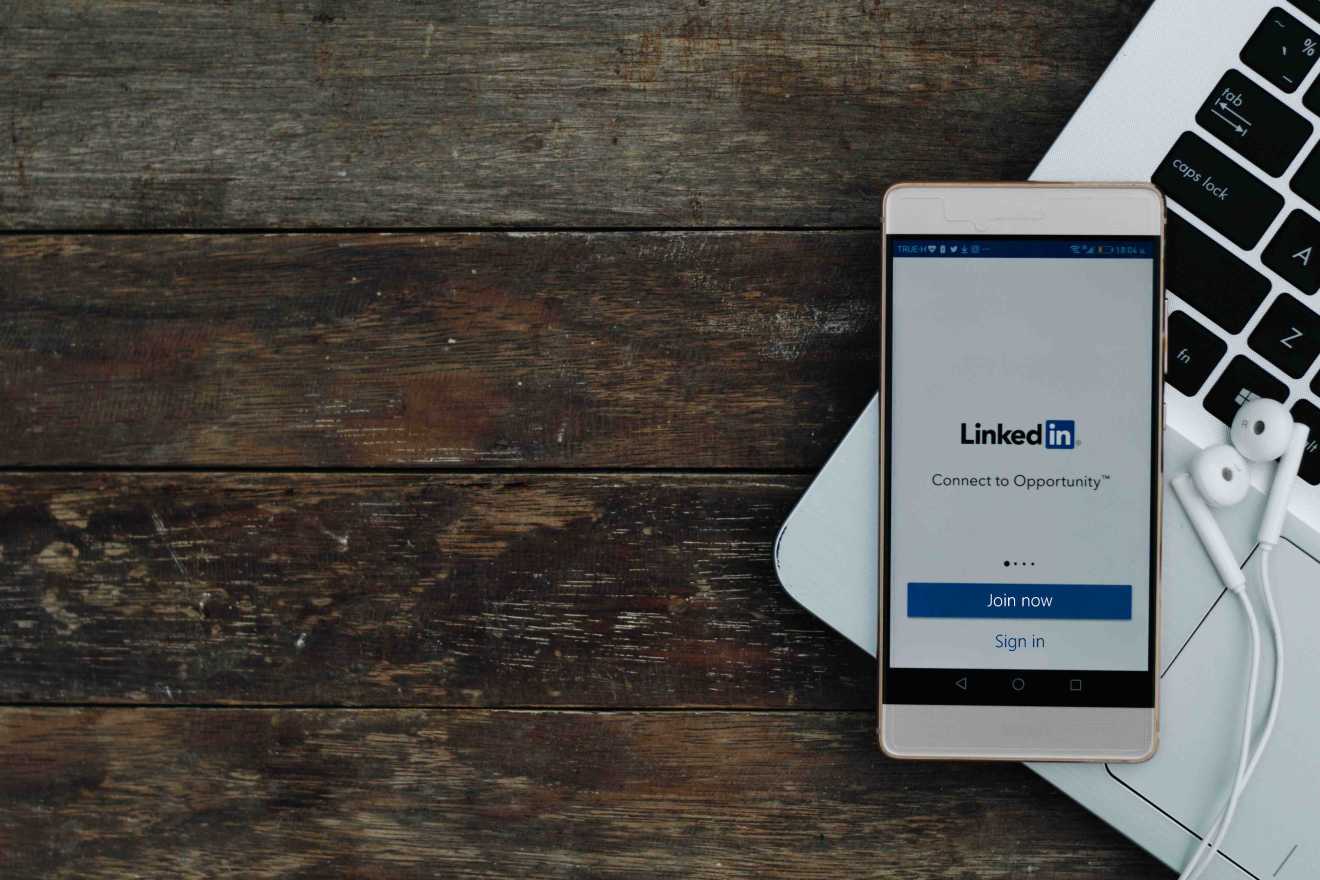 Why You Are Accumulating LinkedIn Contacts?