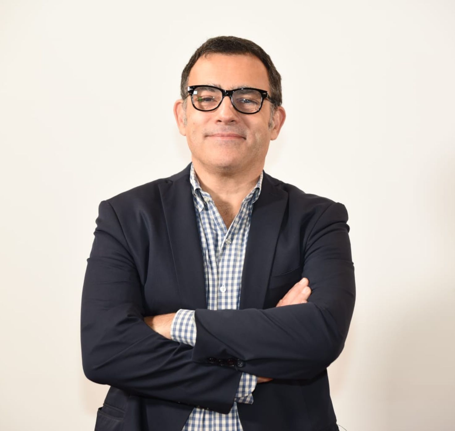 Mario Braga presentando el Curso de Marketing y Business Development en Scalabl